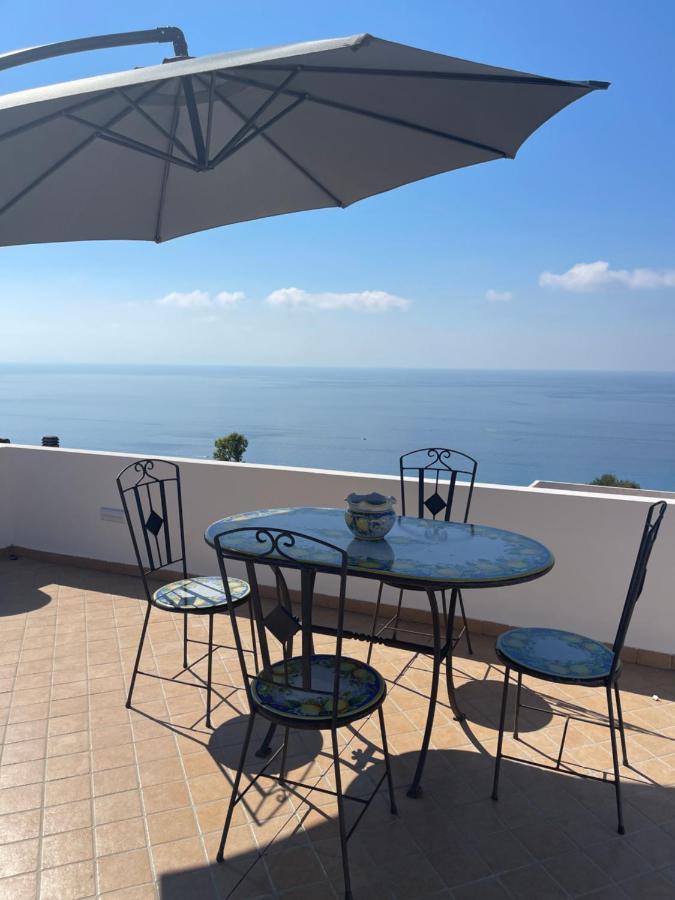 Villa Sofia *Luxury Experience In Calabria Цамброне Экстерьер фото